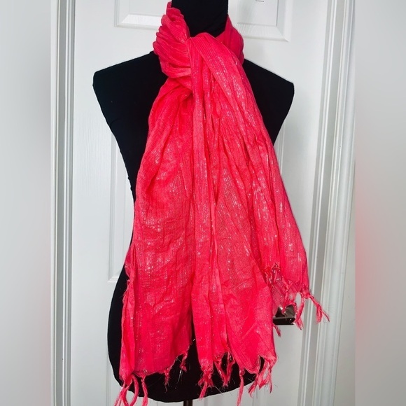 Nwot Atmosphere Beachwear hot pink and silver shawl - Picture 2 of 6